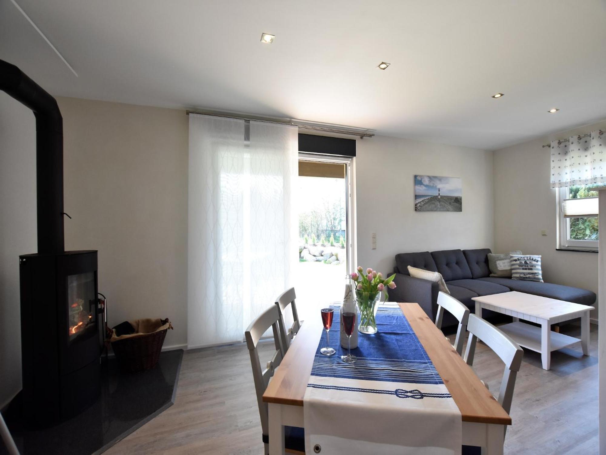 Cozy Apartment In Barnekow With Private Terrace ภายนอก รูปภาพ
