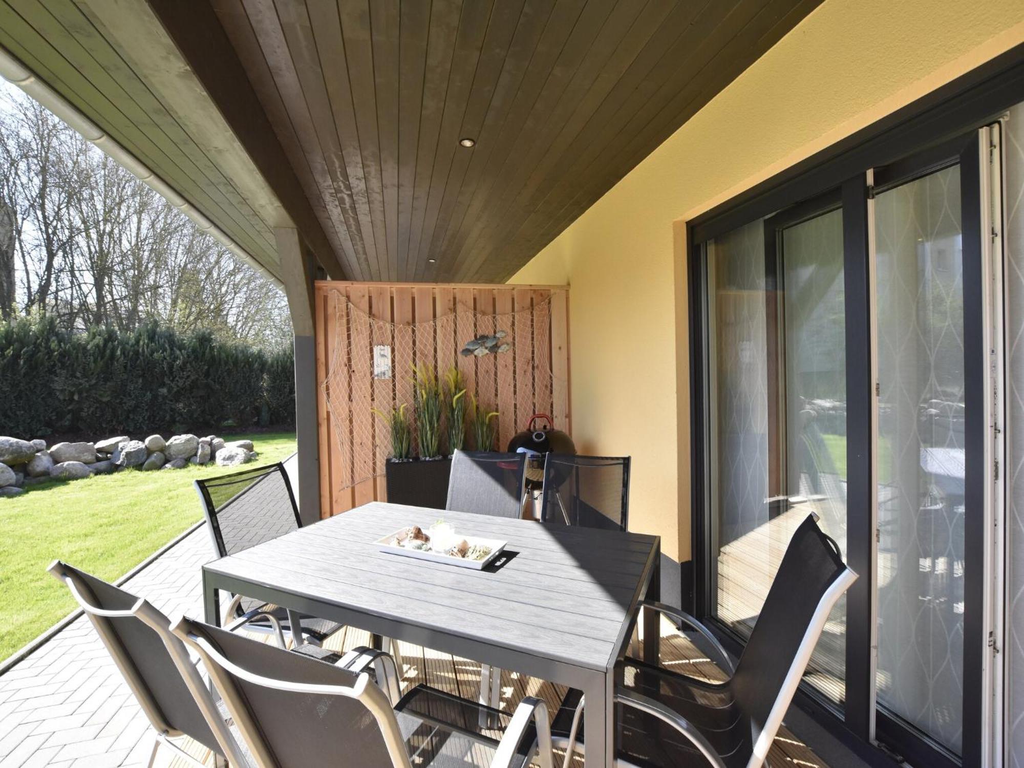 Cozy Apartment In Barnekow With Private Terrace ภายนอก รูปภาพ